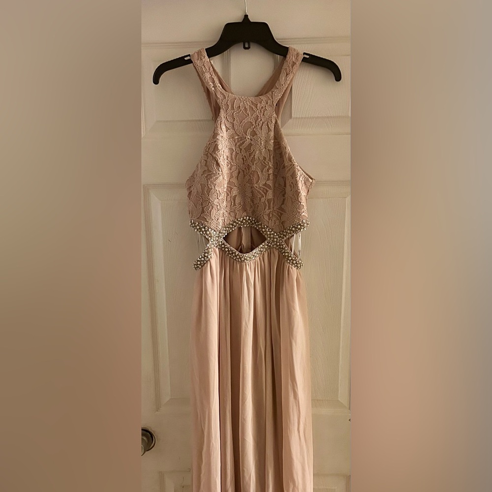 Beautiful Gown!